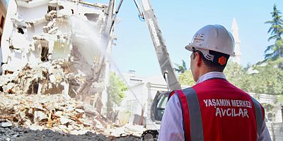 AVCILAR’DA TARİHİ ADIM: ÇATILAR ARTIK BAĞIMSIZ KONUT OLABİLECEK