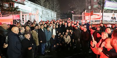 Ayazağalı Gençler, CHP Belediye Başkan Adayı Oktay Aksu’yu coşkuyla karşıladı