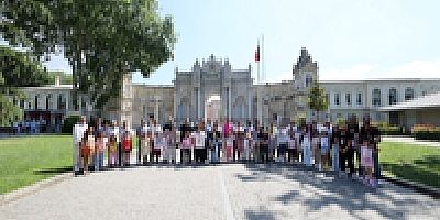 BABALAR GÜNÜ’NE ÖZEL DOLMABAHÇE GEZİSİ VE KÜREK ETKİNLİĞİ DÜZENLENDİ