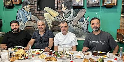 “Başakşehir’de Bülent Barman Gazeteciler ve Radyo Mensuplarıyla Kahvaltıda Bir Araya Geldi”