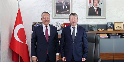 Başkan Abdurrahman Dursun’dan İlçe Millî Eğitim Müdürü Necati Tekbaş’a Ziyaret