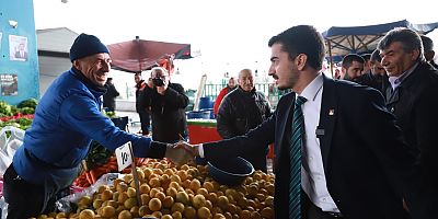 Başkan adayı Hüseyin Can Güner sahaya indi 
