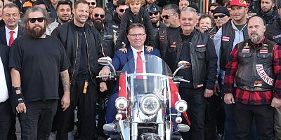 BAŞKAN AKSU: CUMHURİYET BİZİM VAZGEÇİLMEZİMİZDİR