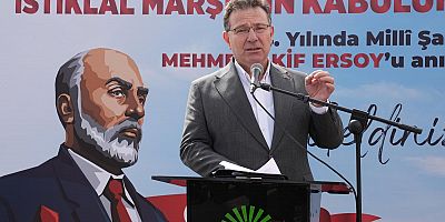 BAŞKAN AKSU, İSTİKLAL MARŞI’NIN 104. YILI TÖRENİ’NE KATILDI