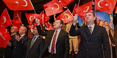 Başkan Balcıoğlu, 18 Mart nedeniyle düzenlenen salon programına katıldı