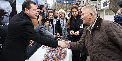 Başkan Balcıoğlu, Atatürk’ün Vefaatının 86. Yıl Dönümü İçin Lokma Dağıttı
