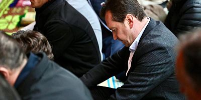 Başkan Balcıoğlu, Bayram Namazını Piri Mehmet Paşa Camii'nde Kıldı