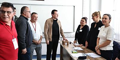 Başkan Balcıoğlu, Bulgaristan çifte vatandaşları sandık başında ziyaret etti