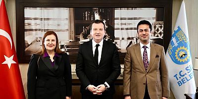Başkan Balcıoğlu Demiroğlu Bilim Üniversitesi Yetkililerini Ağırladı