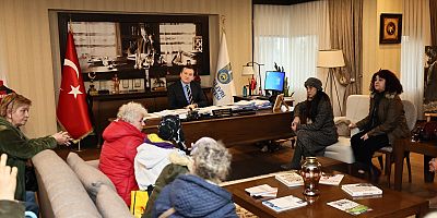 Başkan Balcıoğlu hayvanseverleri makamında ağırladı