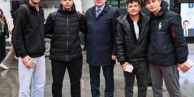 Başkan Balcıoğlu, kandil simidi ikram etti