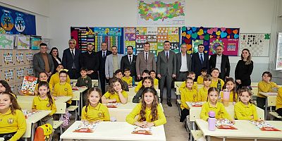 Başkan Balcıoğlu, karne heyecanı yaşayan çocuklarla buluştu