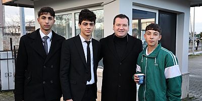 Başkan Balcıoğlu, Lise Öğrencilerine Çorba Dağıtımında Bulundu