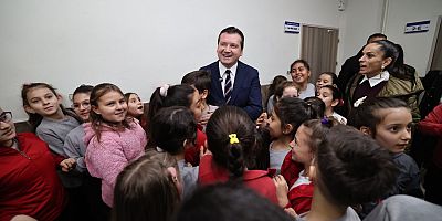 Başkan Balcıoğlu, Öğrencilerle Bayram Sevincini Paylaştı