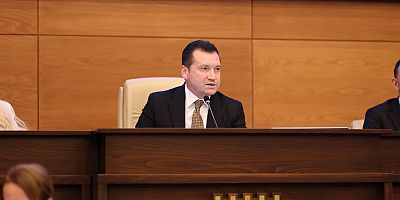 Başkan Balcıoğlu: “Parasızlığı yönetiyoruz!”