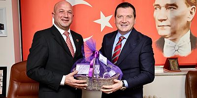Başkan Balcıoğlu, Silivri Muhtarlar Derneği’nde Muhtarlarla Bir Araya Geldi