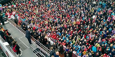 BAŞKAN ÇELİK ,İMAMOĞLU VE EMECAN BAHÇELİEVLER’DE HALKLA BULUŞTU 