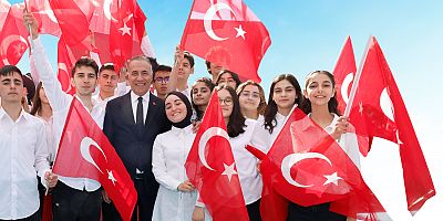 Başkan Dursun'dan 19 Mayıs Atatürk’ü Anma, Gençlik ve Spor Bayramı Mesajı
