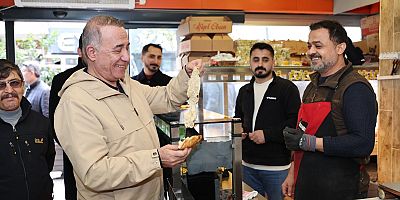  Başkan Dursun’dan Esnaf Ziyareti Gönüllere Dokunmak Önceliğimiz