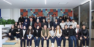 Başkan Dursun Gençlerle Bir Arada