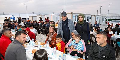 Başkan Dursun İlk İftarda Deprem Bölgesinde