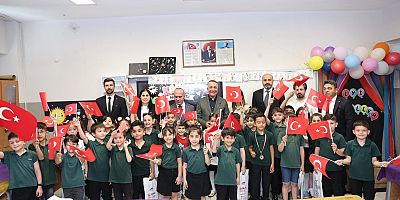 Başkan Dursun Öğrencilerin Karne Heyecanına Ortak Oldu