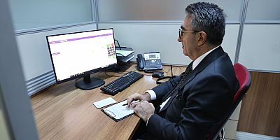 Başkan Hasan Mutlu, bu kez de çağrı merkezinde çalıştı