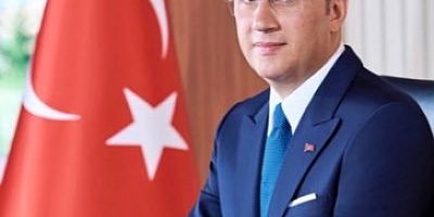 Başkan Mehmet Murat Çalık'tan ,Nazım Hikmet mesajı