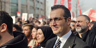 Başkan Resul Emrah Şaha ,destek için Çağlayan Adliyesi'nde
