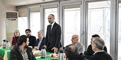 Başkan Vekili Eray Karadeniz, Destek Hizmetleri Personeliyle Kahvaltıda Buluştu