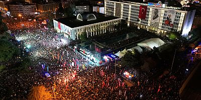 BAYRAMDA SARAÇHANE’DE ‘ÖZGÜRLÜK VE DEMOKRASİ ŞENLİĞİ’
