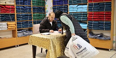 Bayrampaşa Belediyesi’nden 900 çocuğa 900 mont