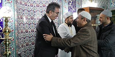Bayrampaşa Belediyesi’nden kandil simidi ikramı
