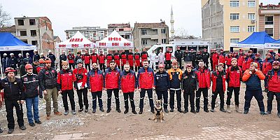 Bayrampaşa’da Deprem Tatbikatı Gerçeğini Aratmadı