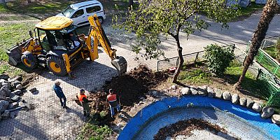 Bayrampaşa’da parklar bir bir yenileniyor