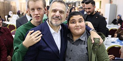 Bayrampaşalı engelliler doyasıya eğlendiler