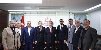 BBP Gaziosmanpaşa İlçe Başkanlığı’ndan Hac vazifesini yerine getiren Genel Başkan Mustafa Destici’ye Ziyaret