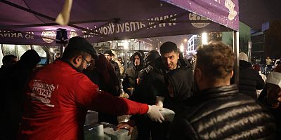 Berat Kandili’nde Komşuluk ve Birlik Ruhu Arnavutköy’de Yaşandı