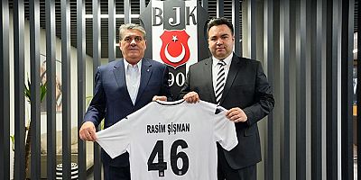 Beşiktaş Belediye Başkan Vekili Ömer Rasim Şişman, Beşiktaş Kulübünü ziyaret ...