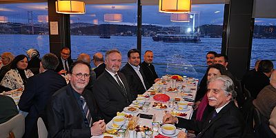 Beşiktaş Belediye Başkan Vekili Rasim Şişman, Galatasaray Üniversitesi İftar Programında Akademisyenlerle Bir Araya Geldi