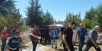 Beşiktaş Belediye Başkan Yardımcısı Topçuoğlu'nun cenazesi toprağa verildi