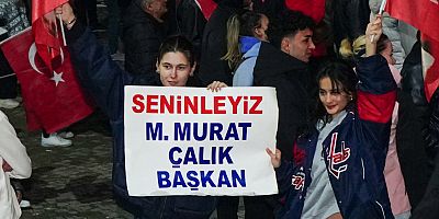 BEYLİKDÜZÜ BAŞKANINI YALNIZ BIRAKMADI