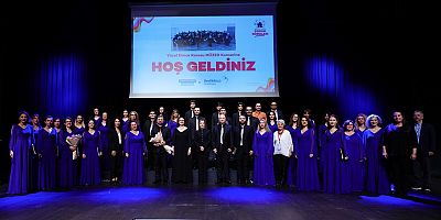 BEYLİKDÜZÜ ÇOCUK KOROLARI FESTİVALİ’NDEN GÖRKEMLİ KAPANIŞ