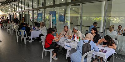 BÖLGESEL İSTİHDAM OFİSLERİ İLE İŞ ARAYANLARLA İŞVERENLER KENDİ İLÇELERİNDE BİR ARAYA GELMEYE DEVAM EDİYOR