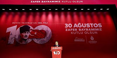 BÜYÜK ZAFERE BÜYÜK KUTLAMA