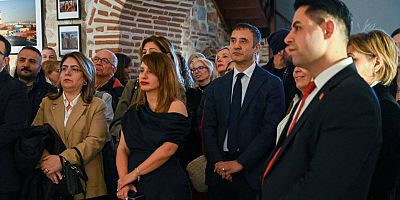 CHP Beşiktaş Heyeti “Sur Boyu İstanbul” Fotoğraf Sergisine Katıldı