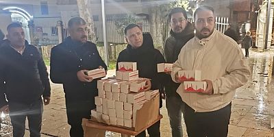 CHP Beyoğlu İlçe Başkanlığı’ndan Regaip Kandili’nde Anlamlı İkram