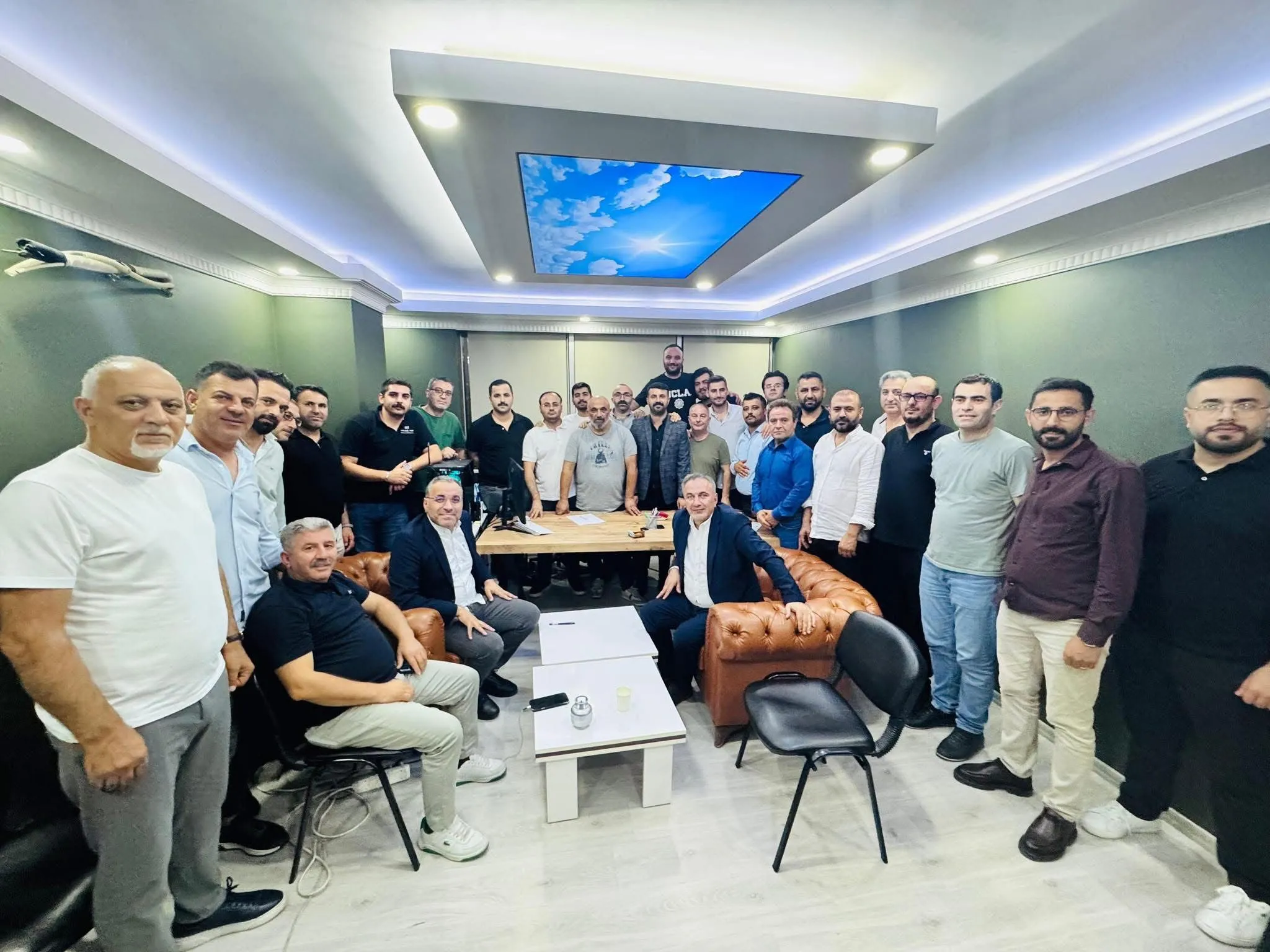 CHP Esenyurt'ta sandıktan ‘tam yol ileri’ çıktı! İşte yeni ilçe başkanı...