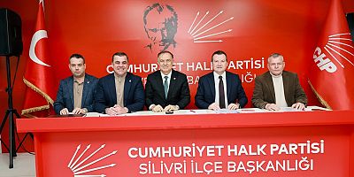 CHP Genel Başkan Yardımcısı Gökan Zeybek , Cumhuriyet Halk Partisi Meclis Grubu toplantısına katıldı.