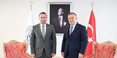 CHP Genel Başkan Yardımcısı Gökan Zeybek'ten Başkan Hakan Bahçetepe'ye hayırlı olsun ziyareti